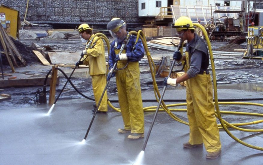 Key Considerations For Choosing Industrial Cleaners