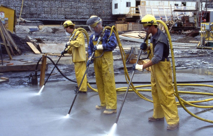 Key Considerations For Choosing Industrial Cleaners